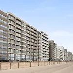 Peaceful Family Retreat In Apartman